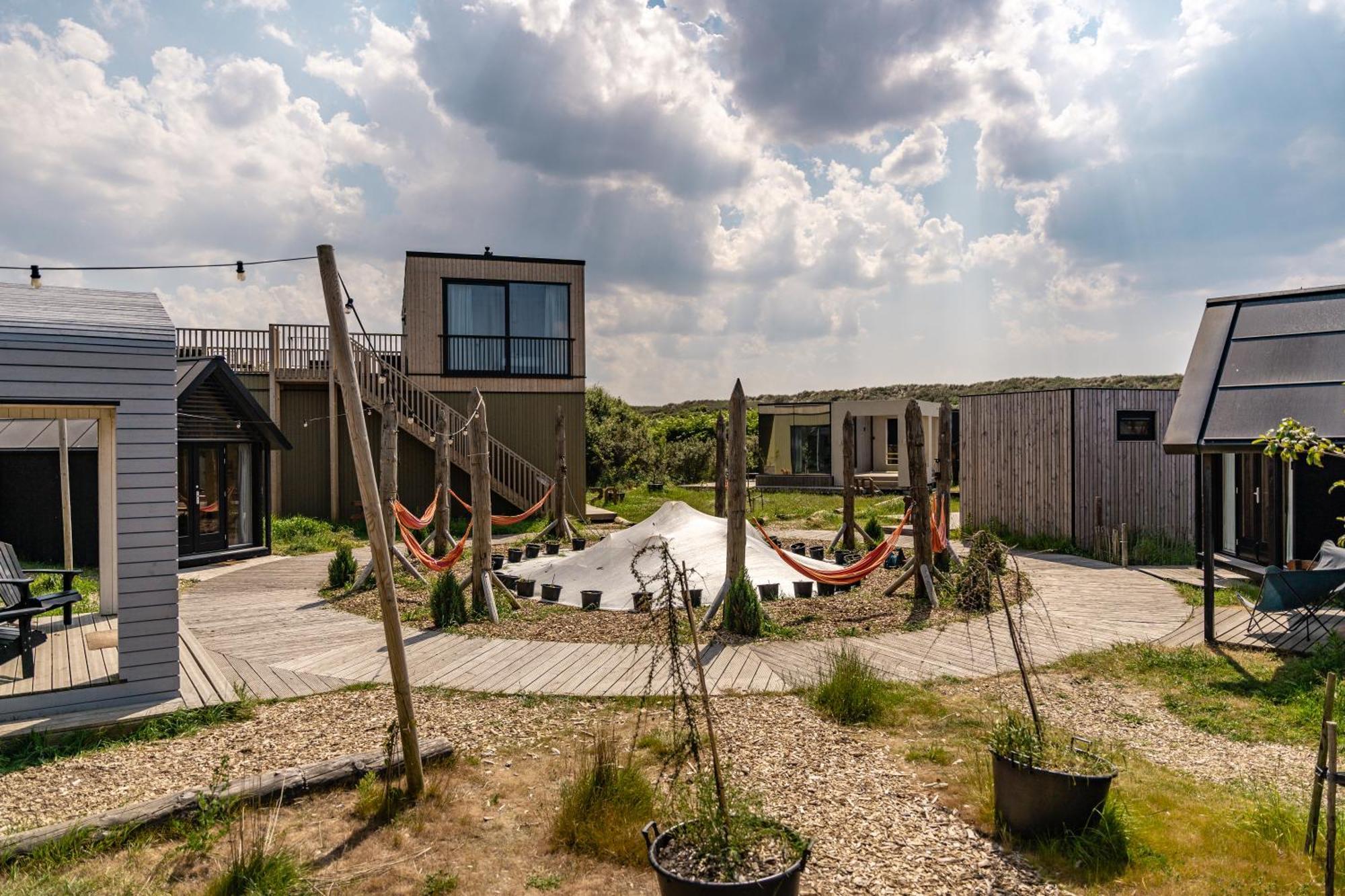فندق Basecamp Ijmuiden Aan Zee المظهر الخارجي الصورة