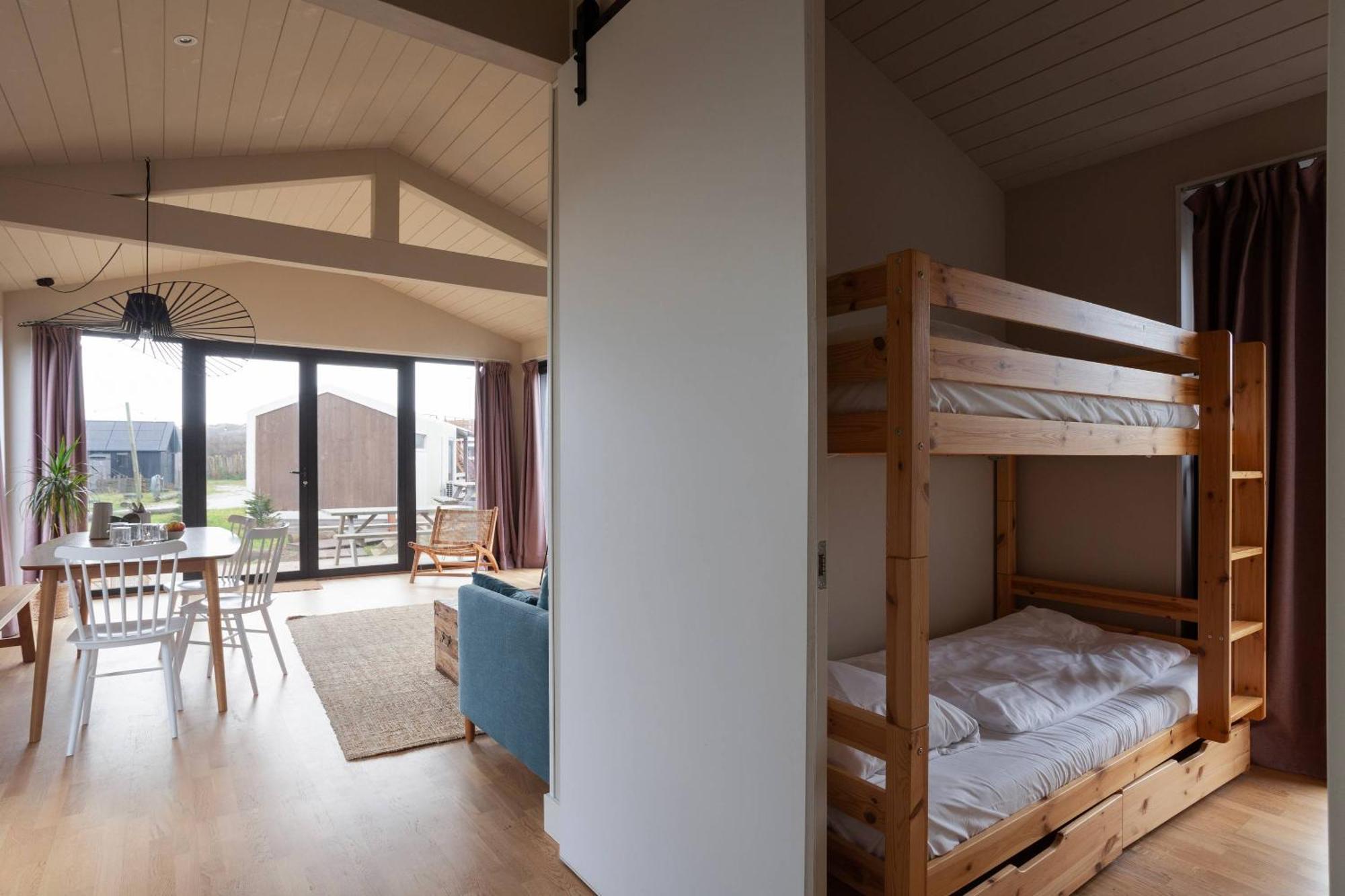 فندق Basecamp Ijmuiden Aan Zee المظهر الخارجي الصورة