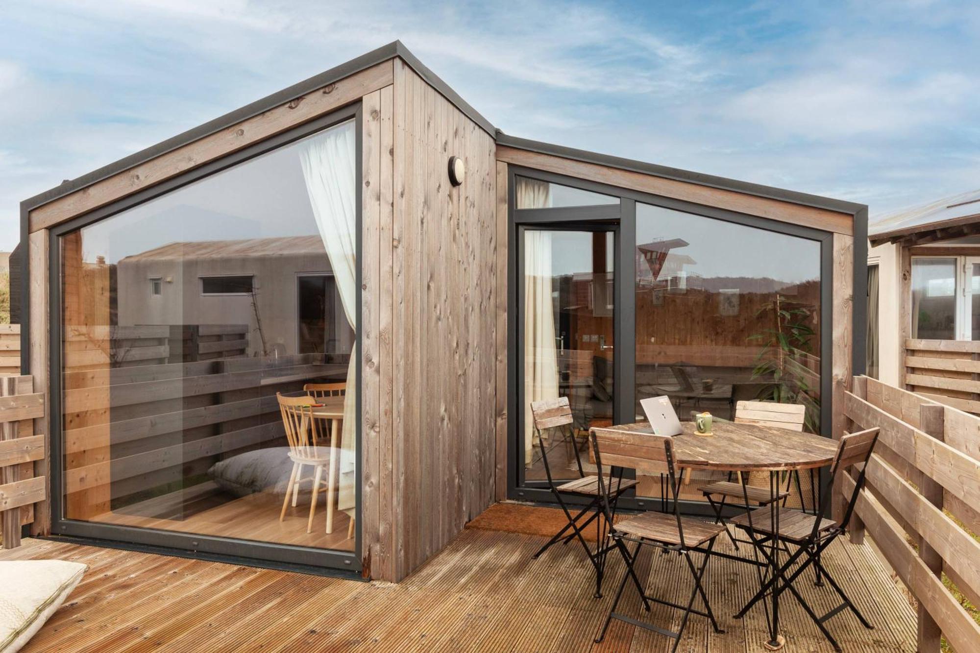فندق Basecamp Ijmuiden Aan Zee المظهر الخارجي الصورة